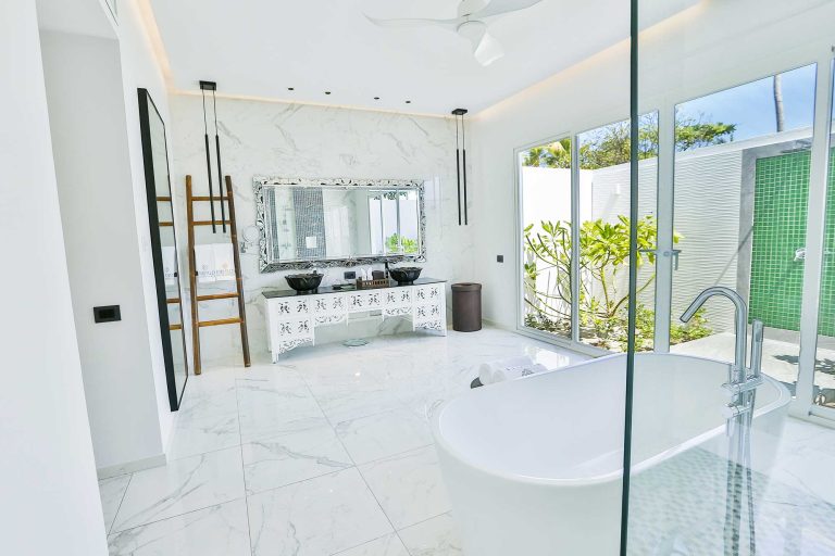 5d39ad82040fc81c1adfe004__villas-b7